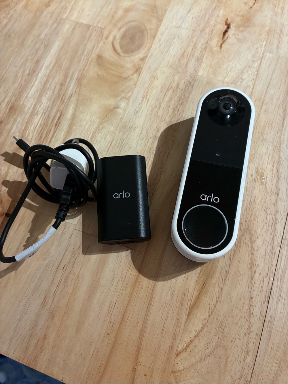 Arlo White & Black Video Doorbell - Wi‑Fi Smart Home Camera